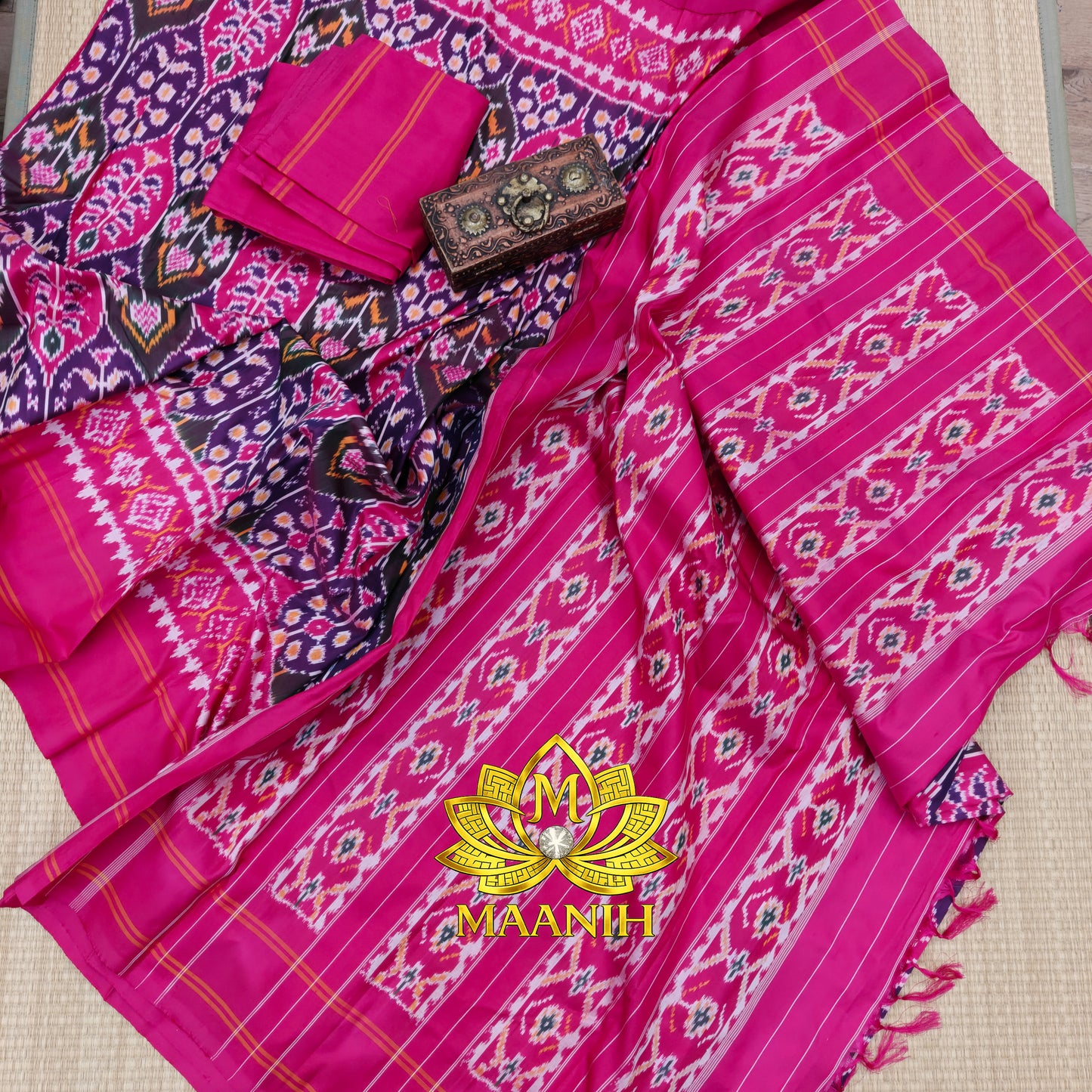 Royal Purple & Rani Pink Pochampally Ikat Pure Silk Saree | Handwoven Telia Ikat Silk Saree | Maanih Weaves