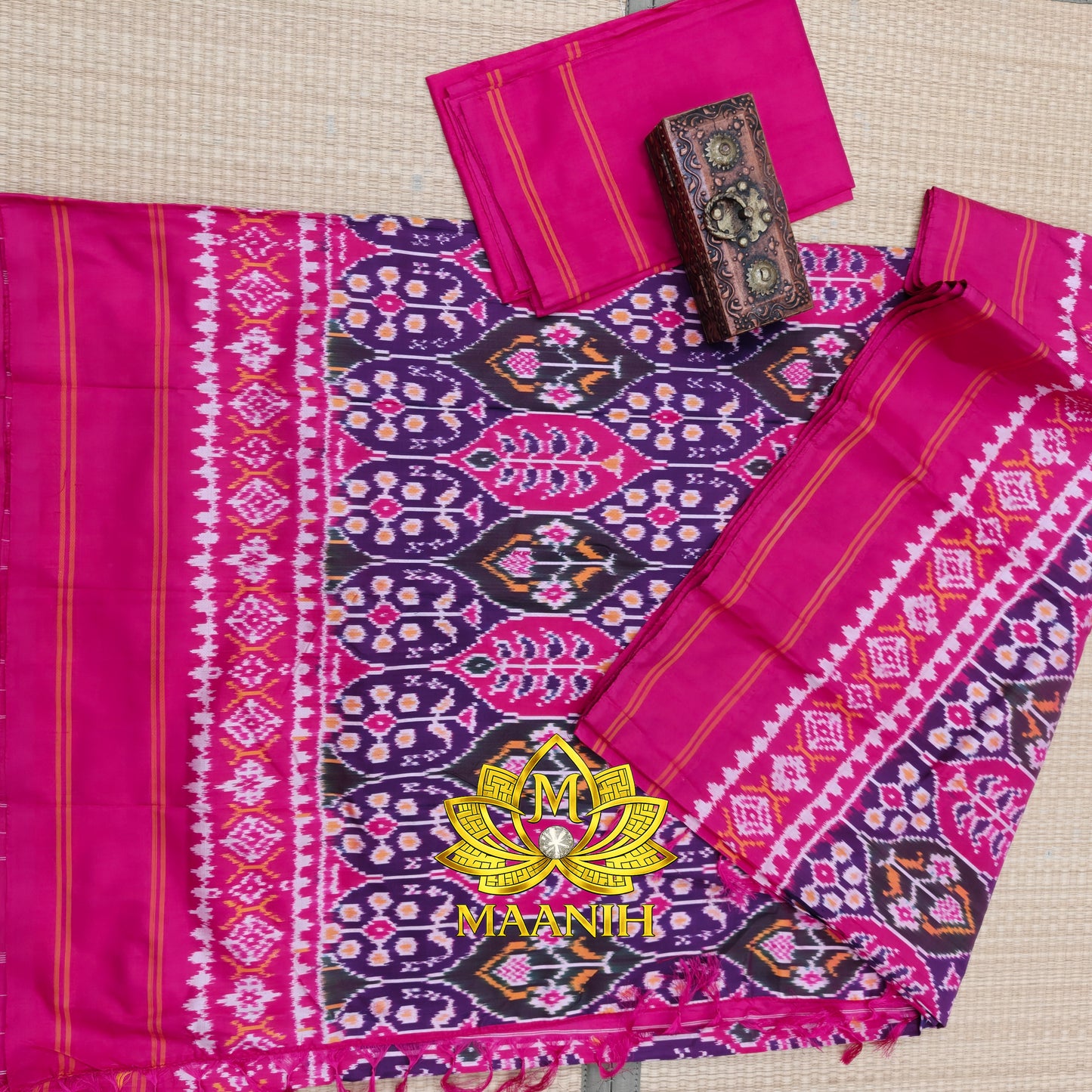 Royal Purple & Rani Pink Pochampally Ikat Pure Silk Saree | Handwoven Telia Ikat Silk Saree | Maanih Weaves