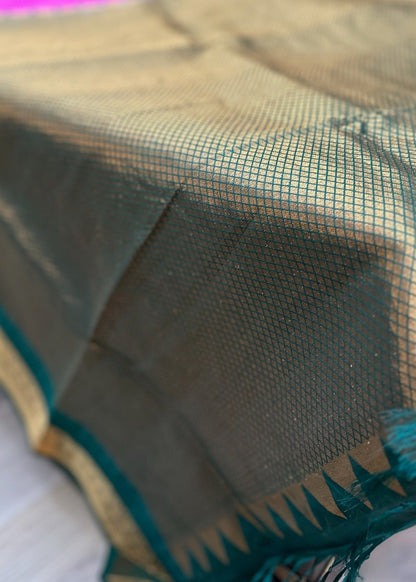 Rose Pink & Emerald Green Gadwal Pure Silk Pattu Saree